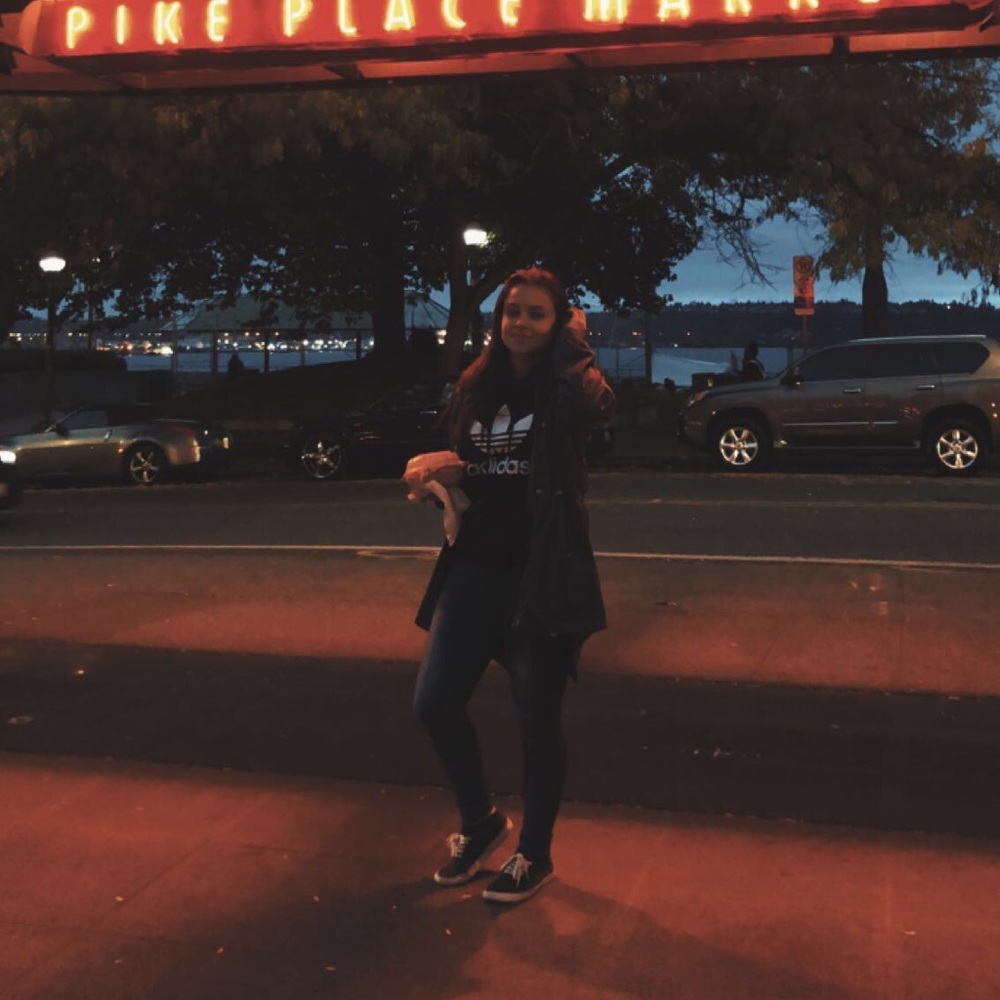 Meet your Posher, Angiee